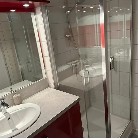 Lägenhet Bel Spacieux , Lumineux, Proche Centre Auditorium *