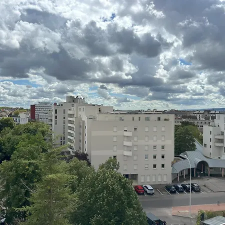 Standing 80m2, Calme, Lumineux, 2 Chambres, Proche Centre Historique & Auditorium *