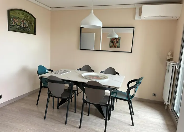 Bel Spacieux , Lumineux, Proche Centre Auditorium アパート