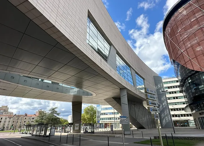 Bel Spacieux , Lumineux, Proche Centre Auditorium *